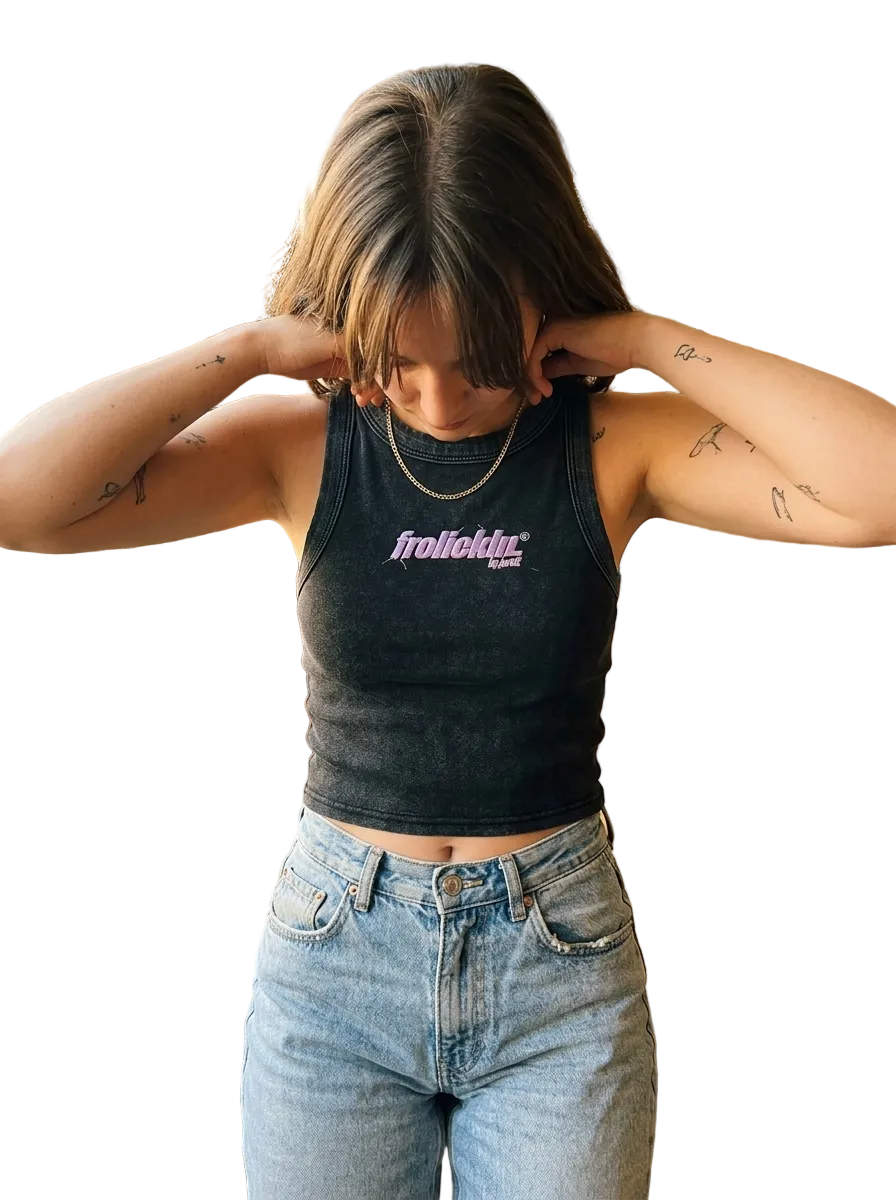 feaux embroidered print tight crop tank
