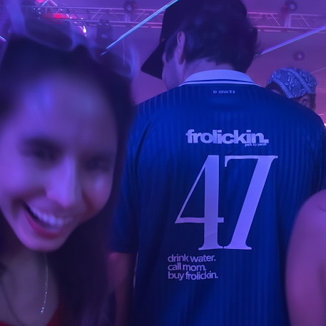 Contrast Collar Striped Soccer Jersey