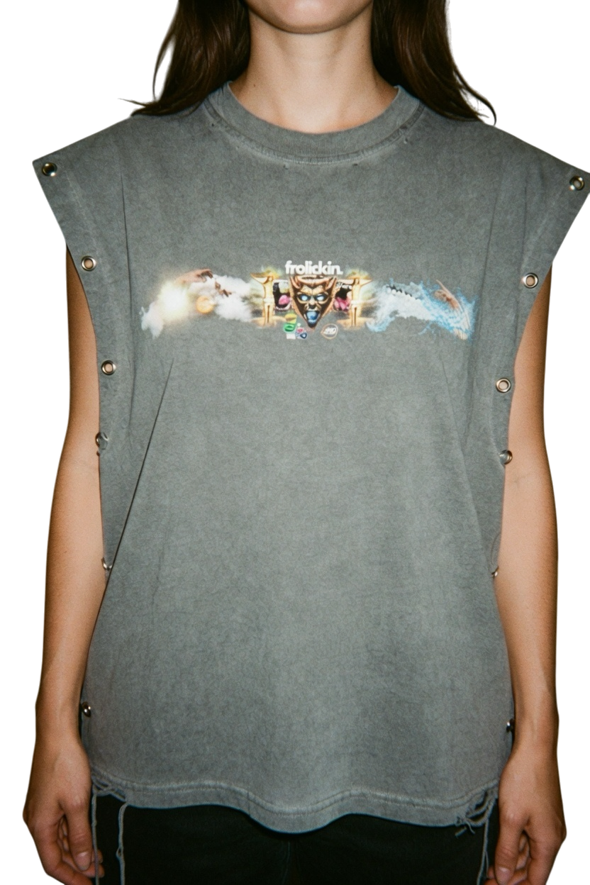 grommetted & sleeveless vintage washed tee